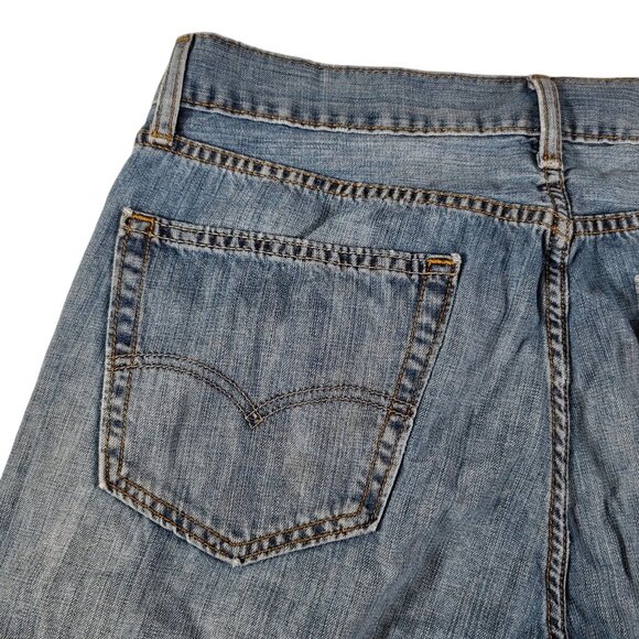 Levi's 505 Jeans Mens 33x32 (34x31) Regular Straight Leg Light Wash Distressed * - Picture 9 of 16